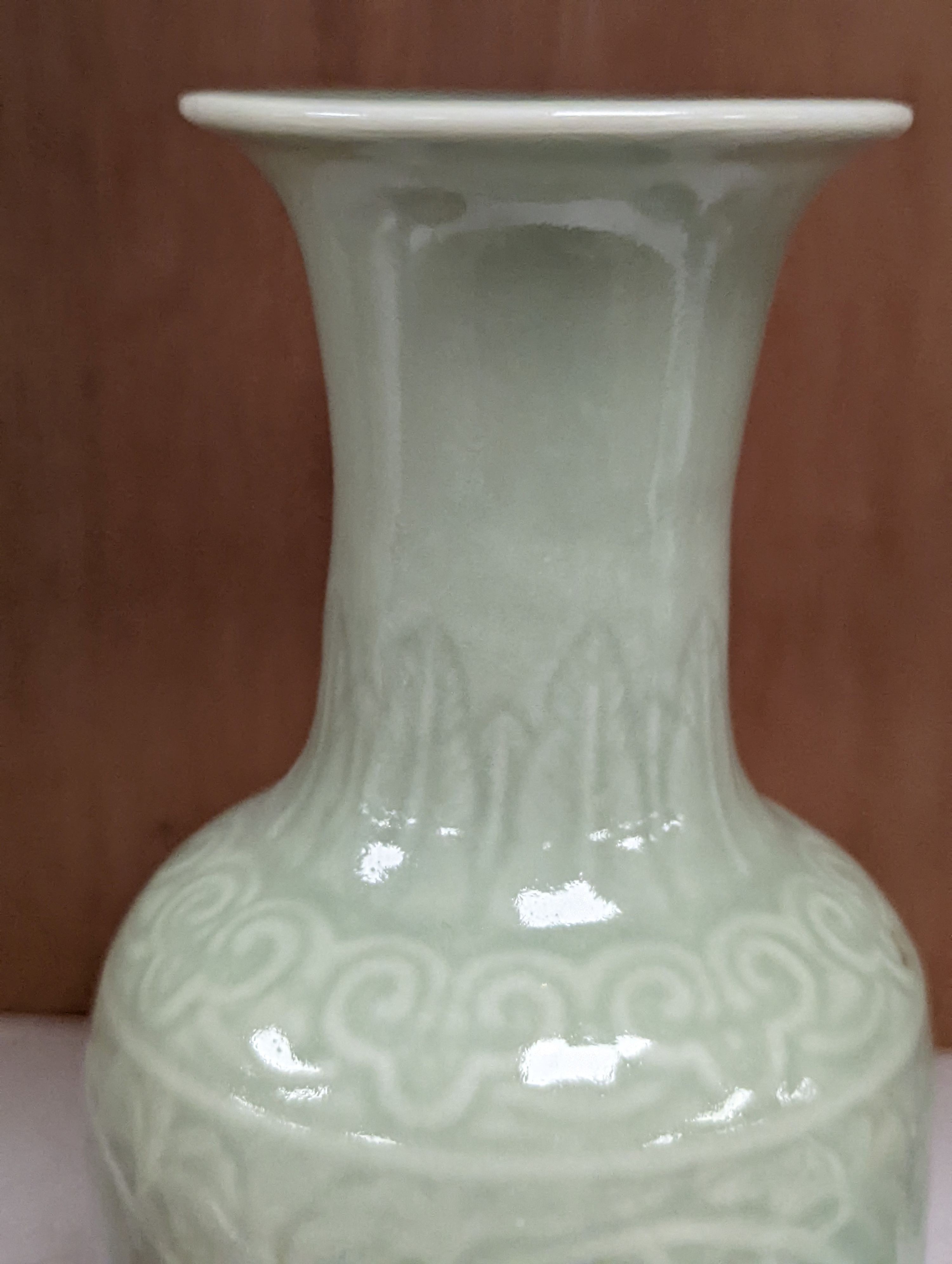 Three 19th Chinese monochrome glazed vases, with sang de boeuf, celadon and turquoise crackle glaze, tallest 21 cm
